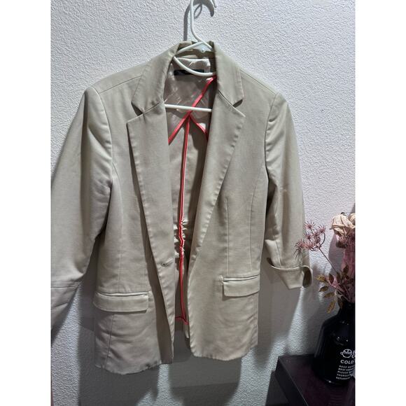 Tahari Size‎ Large Beige Blazer with elbow shirring - Picture 1 of 3